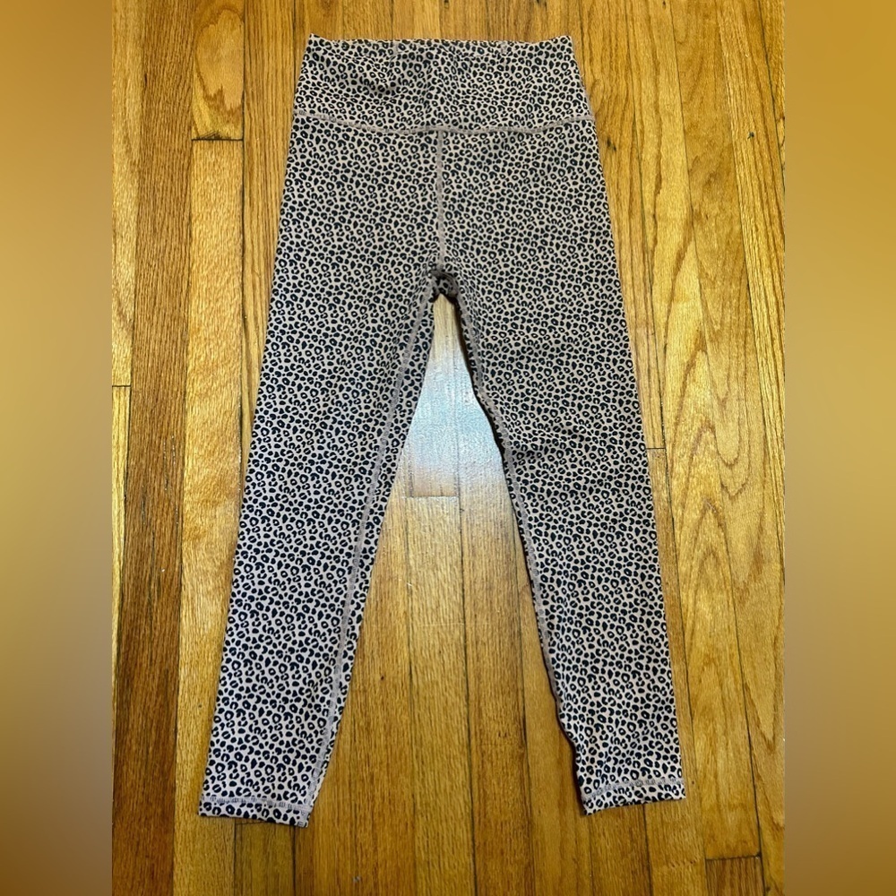 Anthropologie All Fenix Cheetah High Waisted Leggings 7/8 Length‎ Size M Leopard